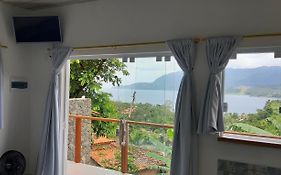 Suítes Bonsai Ilhabela